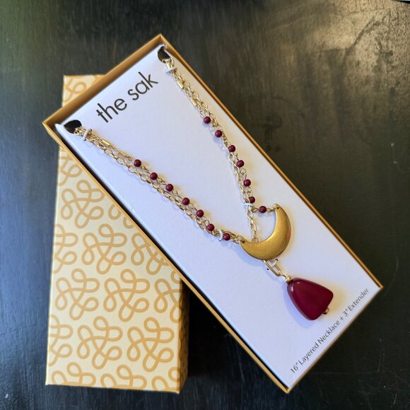 Vintage Unworn The Sak Gold Tone Layered Necklace Crescent Moon Charm Red Beads - Picture 3 of 8